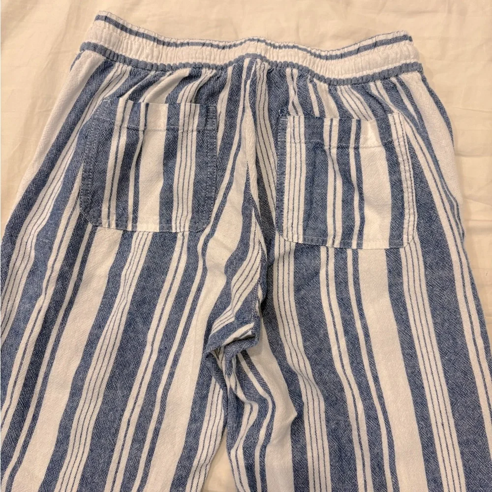 Old Navy linen Striped Blue and White Pants - Picture 5 of 10